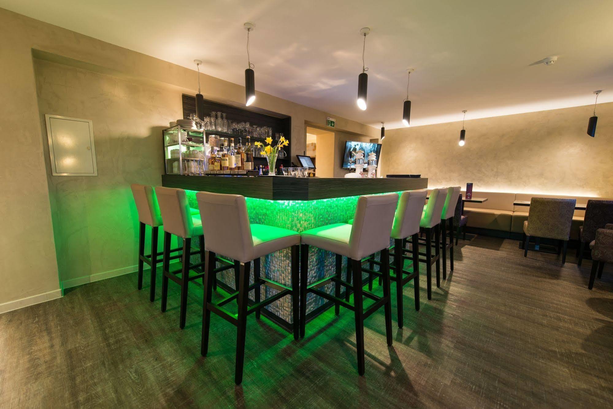 圣费亚科酒店 布尔沙伊德 外观 照片
